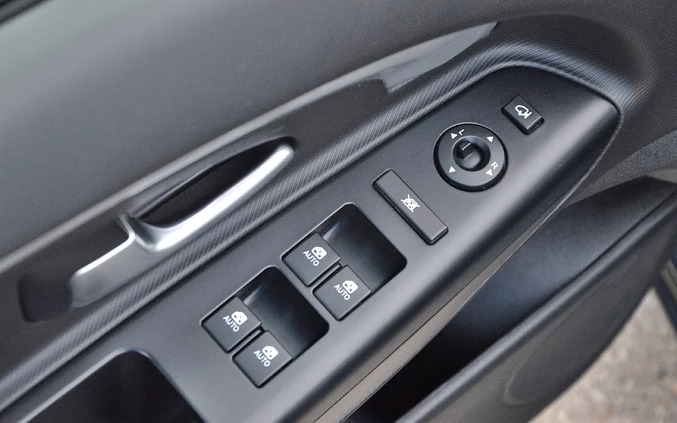 Kia Ceed cena 24900 przebieg: 88000, rok produkcji 2010 z Margonin małe 211